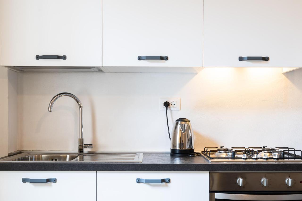 Mari Urbani Apartment ลาสเปเซีย ภายนอก รูปภาพ