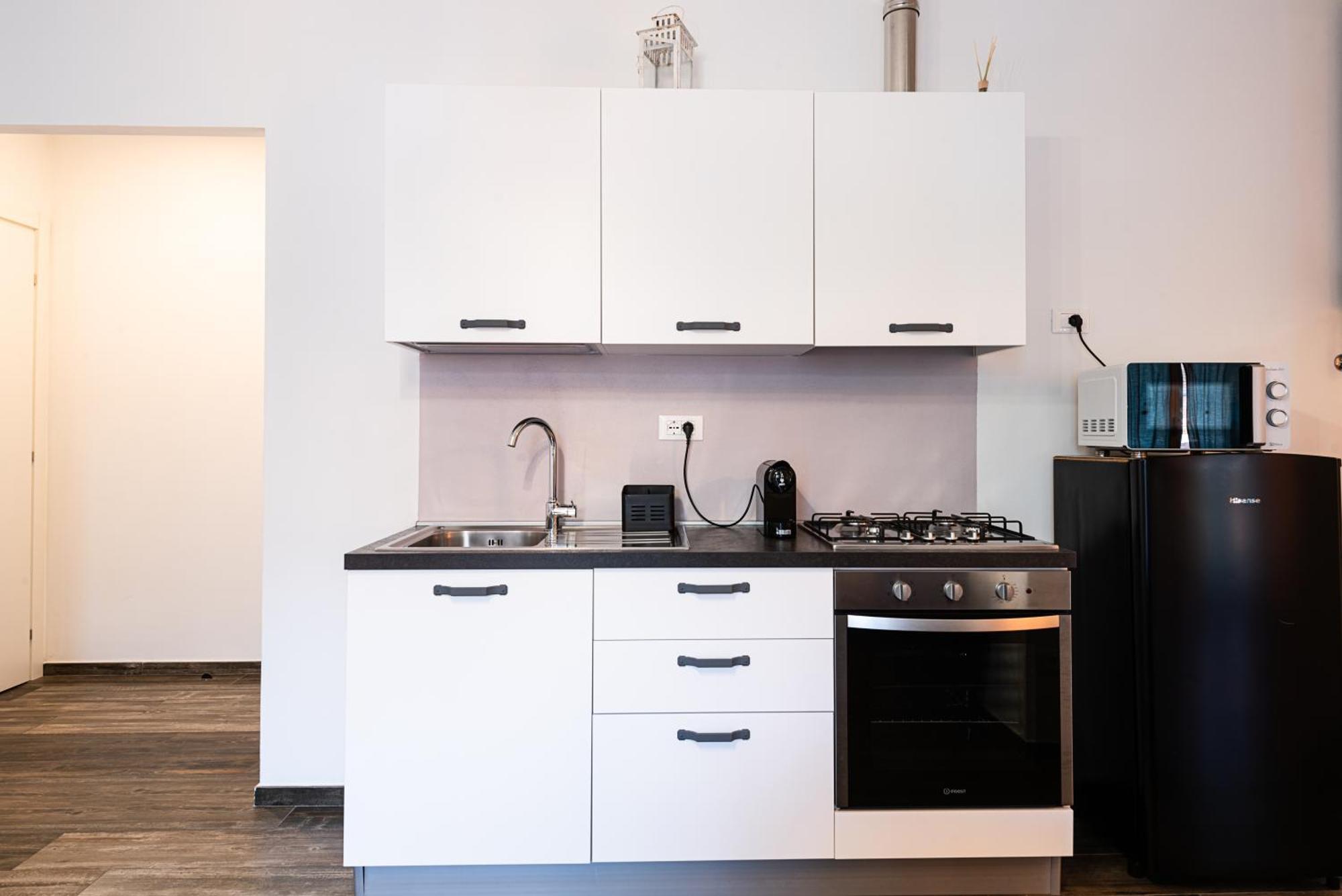 Mari Urbani Apartment ลาสเปเซีย ภายนอก รูปภาพ