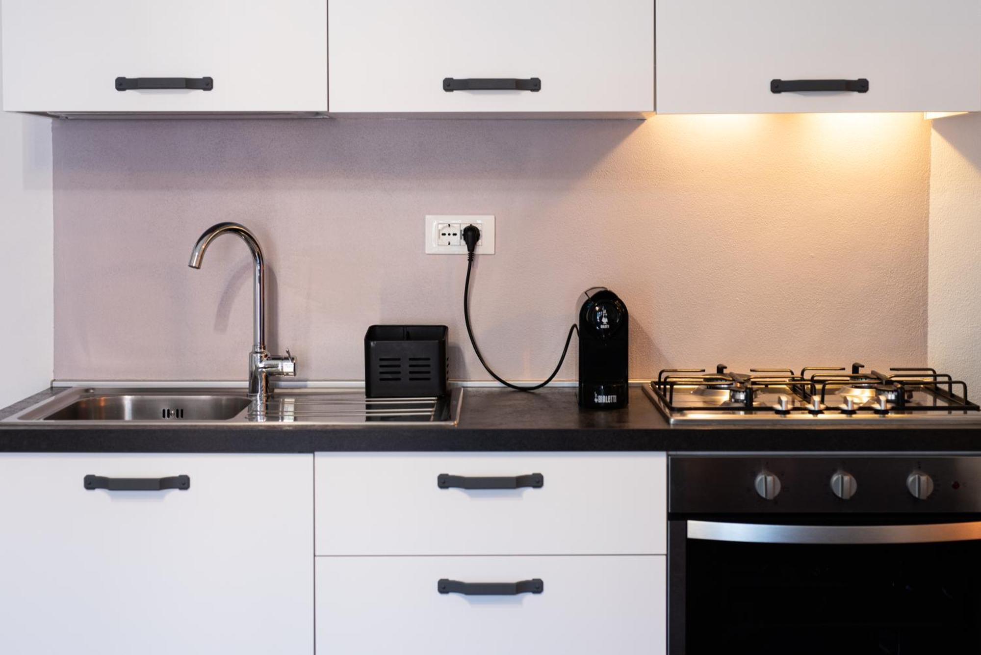 Mari Urbani Apartment ลาสเปเซีย ภายนอก รูปภาพ